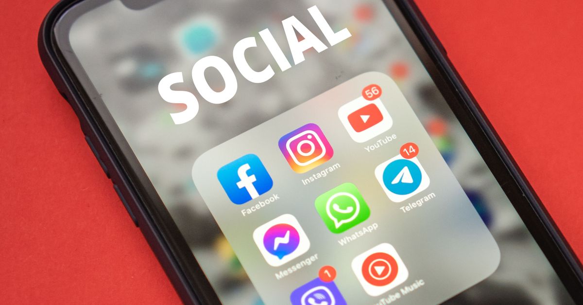 Media Image Resizer: Specs for Instagram, YouTube & Facebook